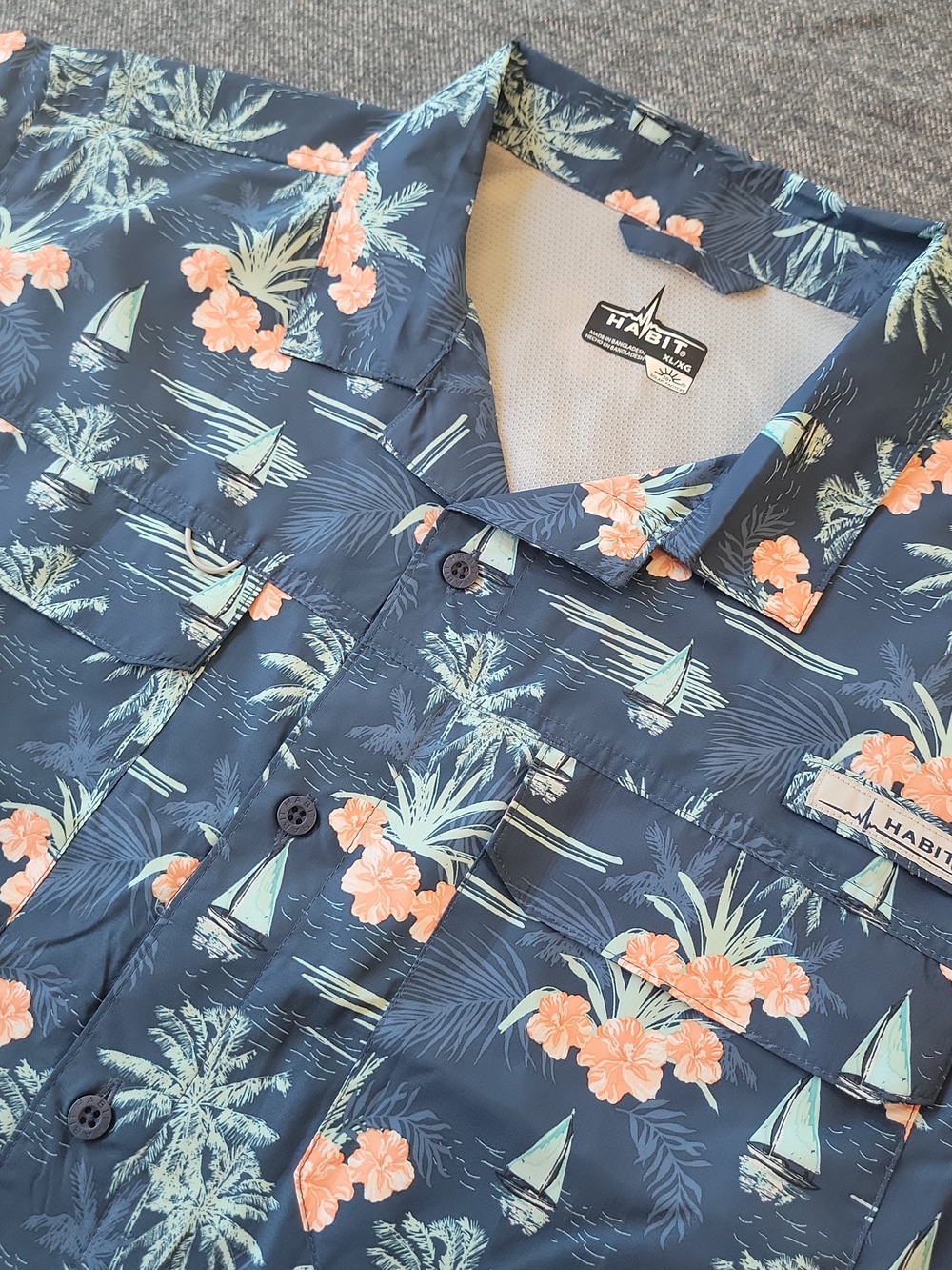Habit Fishing Shirt Men’s XL Blue Hawaiian Short Sleeve Vented Lightweight UPF